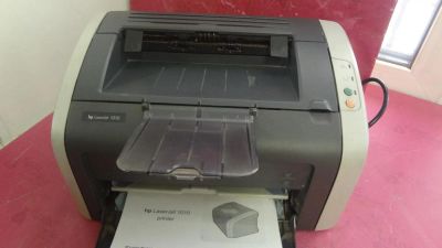 Лот: 11484188. Фото: 1. Принтер HP LaserJet 1010 (Е7613А... Лазерные принтеры