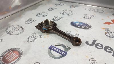 Лот: 23590477. Фото: 1. Шатун Volkswagen Passat BVY 06D198401. Двигатель и элементы двигателя