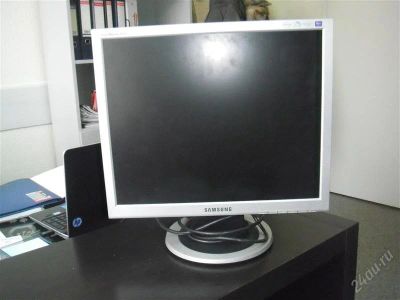 Лот: 2594950. Фото: 1. ЖК монитор Samsung 913N. ЖК-мониторы
