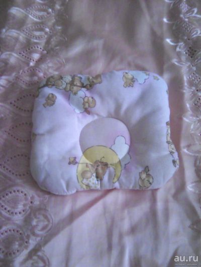 Лот: 8882196. Фото: 1. Подушка для новорожденного. Постельные принадлежности