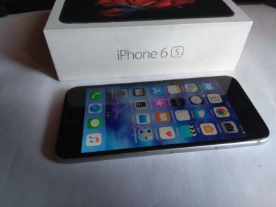 Лот: 12031199. Фото: 1. iPhone 6s черный Space Grey. Смартфоны