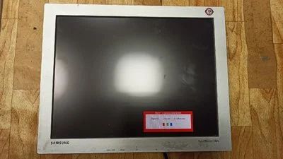 Лот: 18224793. Фото: 1. Монитор Samsung. ЖК-мониторы