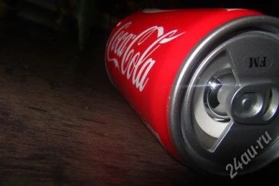 Лот: 2026191. Фото: 1. Стильная портативная колонка Coca-Cola... Другое (смартфоны, связь, навигация)