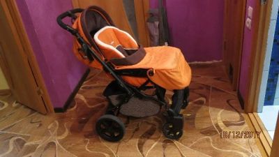 Лот: 11152847. Фото: 1. Коляска Peg Perego. Коляски