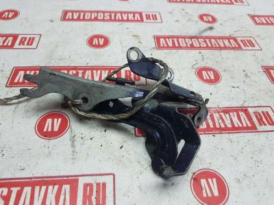 Лот: 20899207. Фото: 1. Петля капота Mazda Axela BKEP... Кузов