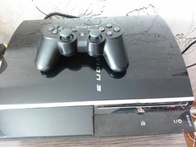 Лот: 7069249. Фото: 1. Sony playstation 3 60gb.Срочно. Игровые приставки, консоли