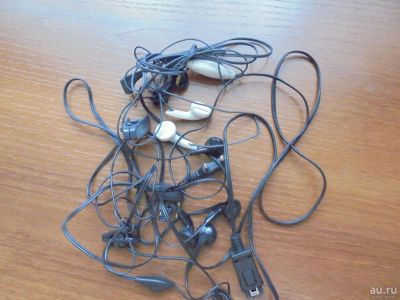 Лот: 9668530. Фото: 1. Куча гарнитуры валяется. Смотрите... Красноярск