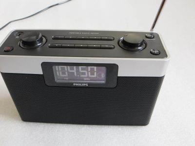 Лот: 4526226. Фото: 1. радиоприемник Philips AE2430. Тюнеры, радиоприёмники