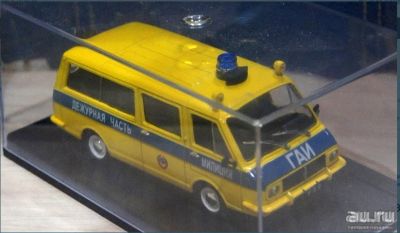Лот: 13596745. Фото: 1. Модель RAF - 2203 "ГАИ" / Без... Автомоделизм