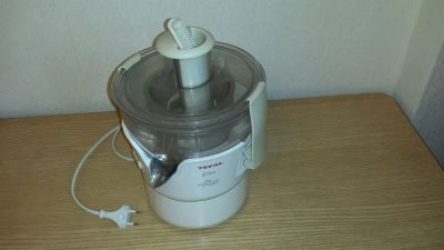 Лот: 3645041. Фото: 1. Соковыжималка Tefal Elea б/у. Кухонная