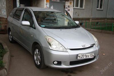 Лот: 2095807. Фото: 1. Продам Авто Toyota Wish. Автомобили