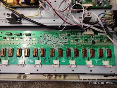 Лот: 16494219. Фото: 1. invertor 4H.V0708.661 tv Techno... Запчасти для телевизоров, видеотехники, аудиотехники