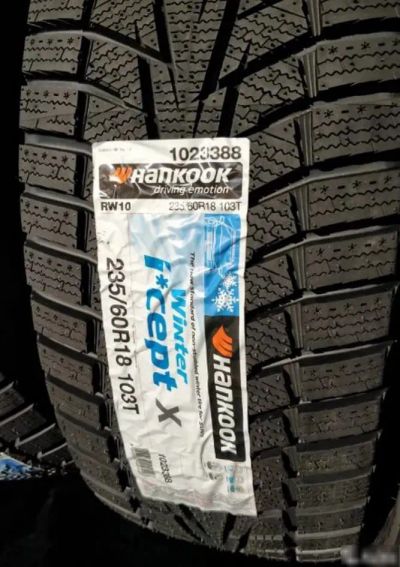 Лот: 19443073. Фото: 1. Шины 235/60 R18 Hankook RW10 зимние. Шины