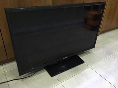 Лот: 6227792. Фото: 1. Телевизор IRBIS S32Q77HAL + крутой... Телевизоры