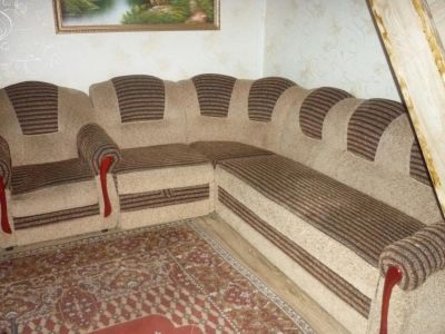 Лот: 8653870. Фото: 1. мягкий уголок с креслом. Комплекты мягкой мебели