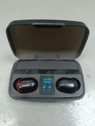 Лот: 24653627. Фото: 1. Наушники Bluetooth (две пары). Наушники, гарнитуры