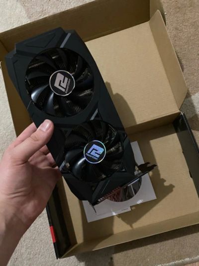 Лот: 15943891. Фото: 1. Видекарта Radeon rx 580 8 gb. Видеокарты