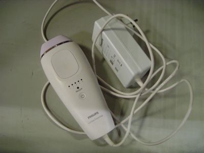 Лот: 15541143. Фото: 1. Фотоэпилятор Philips BRI863 неисправный. Укладка и стрижка волос, бритьё, эпиляция