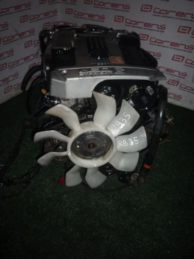 Лот: 15089283. Фото: 1. Двигатель NISSAN RB25DE на STAGEA... Двигатель и элементы двигателя