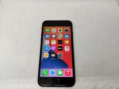 Лот: 17012030. Фото: 1. iPhone 7 32gb black. Смартфоны