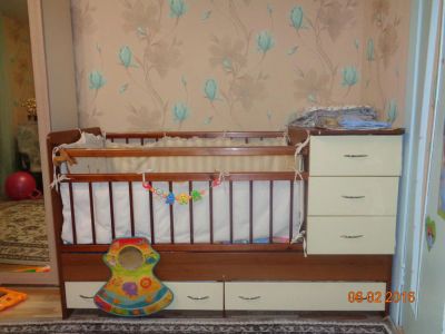 Лот: 7094101. Фото: 1. кровать трансформер. Детские кровати и кроватки