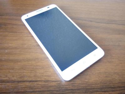 Лот: 8834089. Фото: 1. Huawei Honor 3x (8 ядер, 2Gb ОЗУ... Смартфоны