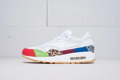Лот: 11618326. Фото: 1. Кроссовки Nike Air Max 1 Master. Кеды, кроссовки, слипоны