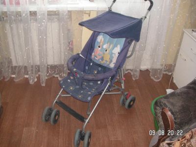 Лот: 6400292. Фото: 1. Коляска-трость. Коляски