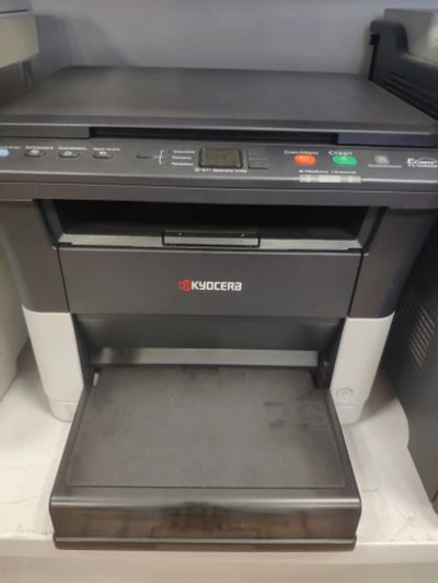 Лот: 24628051. Фото: 1. МФУ Kyocera FS-1020MFP не работает. МФУ и копировальные аппараты