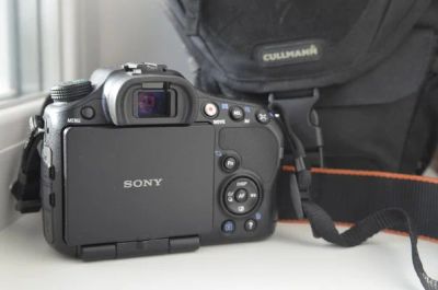 Лот: 7048360. Фото: 1. Sony SLT-65. Цифровые зеркальные