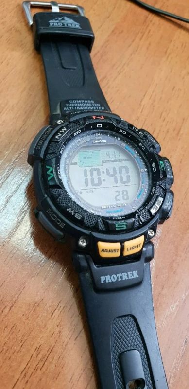 Лот: 11326256. Фото: 1. Часы casio prg-240 protrek. Оригинальные наручные часы