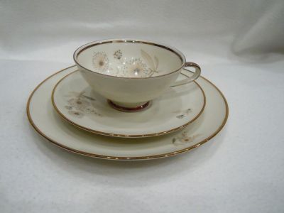 Лот: 25858431. Фото: 1. Чайная, кофейная тройка Winterling... Фарфор, керамика