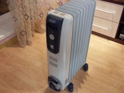 Лот: 1216990. Фото: 1. Delonghi обогреватель масляный... Обогреватели бытовые