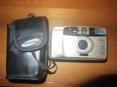 Лот: 5086416. Фото: 1. плёночный фотоаппарат Samsung... Плёночные компактные