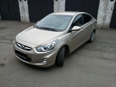 Лот: 4042788. Фото: 1. Hyundai Solaris. Автомобили
