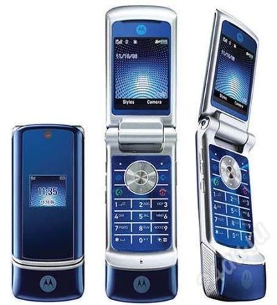 Лот: 379411. Фото: 1. MOTOROLA KRZR K1. Кнопочные мобильные телефоны