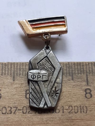 Лот: 25407860. Фото: 1. (№ 18317) значки спорт, Хоккей... Сувенирные