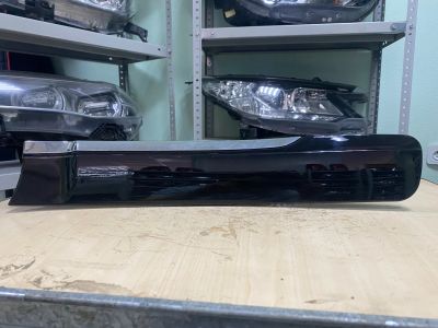 Лот: 25647190. Фото: 1. Молдинг двери задний (L) Lexus... Кузов