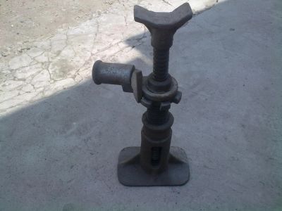 Лот: 5750417. Фото: 1. домкрат. Домкраты