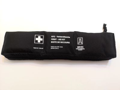 Лот: 25350672. Фото: 1. Аптечка BMW. Другое (оснащение, оборудование, аксессуары)