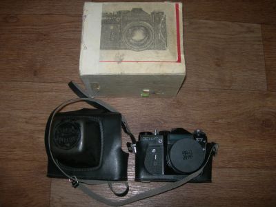 Лот: 19858203. Фото: 1. Пленочный фотоаппарат Зенит ЕТ. Плёночные зеркальные