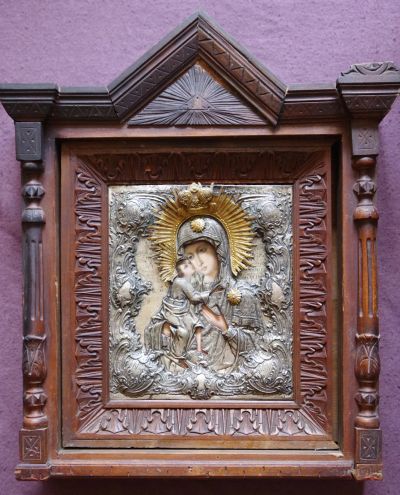 Лот: 19344252. Фото: 1. Старинный образ Матери Божией... Другое (предметы интерьера)