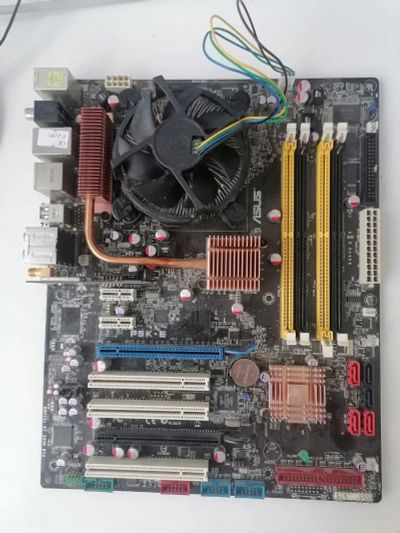 Лот: 22225934. Фото: 1. ASUS P5K-E LGA775 + проц + кулер. Материнские платы
