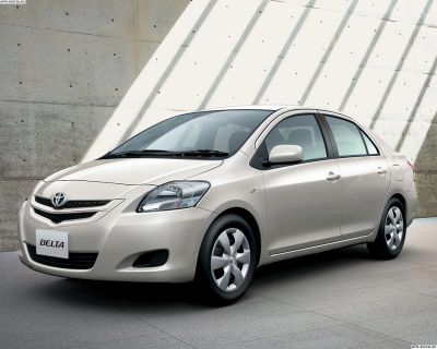 Лот: 9224901. Фото: 1. Передний бампер на Toyota Belta... Кузов