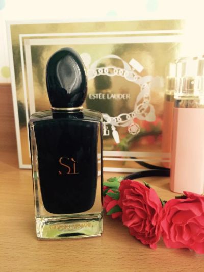 Лот: 7081746. Фото: 1. Armani Si Eau de Parfum Intense... Женская парфюмерия