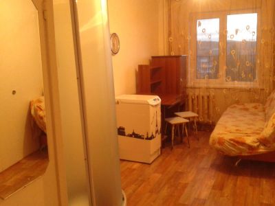 Лот: 4400226. Фото: 1. Сдам на долгий срок!гостинку на... Квартиры, студии