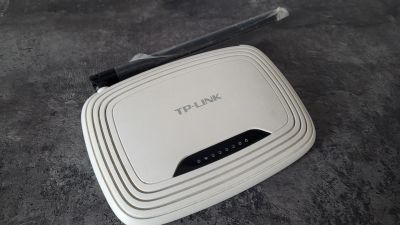 Лот: 21580148. Фото: 1. Роутер TP LINK tl wr 740n. Маршрутизаторы (роутеры)
