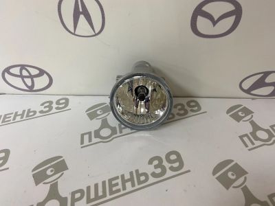Лот: 18163039. Фото: 1. Фара противотуманная RH с лампочкой... Оптика и освещение