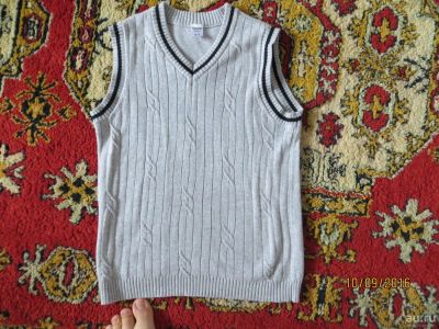 Лот: 8156480. Фото: 1. Трикотажная жилетка Глория Джинс. Свитера, худи, толстовки