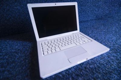 Лот: 11588404. Фото: 1. Ноутбук Apple MacBook 4.1 13... Ноутбуки